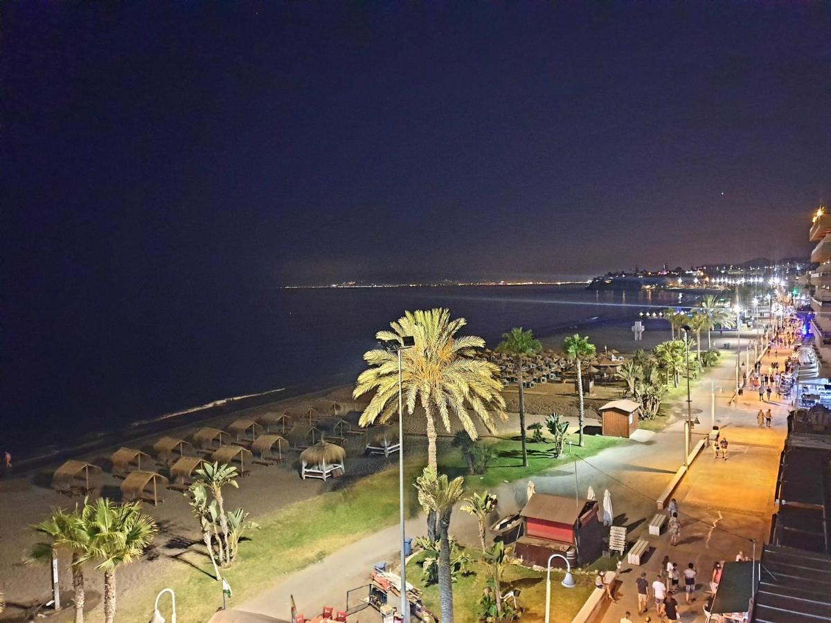 Appartement Moderno piso céntrico frente al mar con gran terraza à Rincón de la Victoria Extérieur photo