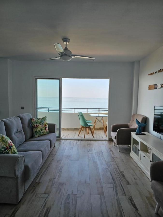 Appartement Moderno piso céntrico frente al mar con gran terraza à Rincón de la Victoria Extérieur photo