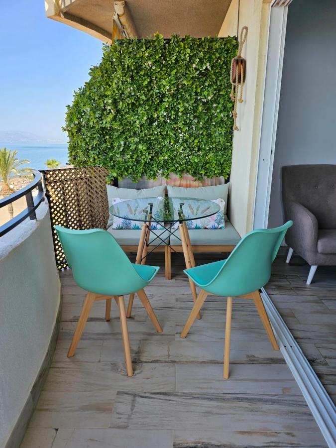 Appartement Moderno piso céntrico frente al mar con gran terraza à Rincón de la Victoria Extérieur photo