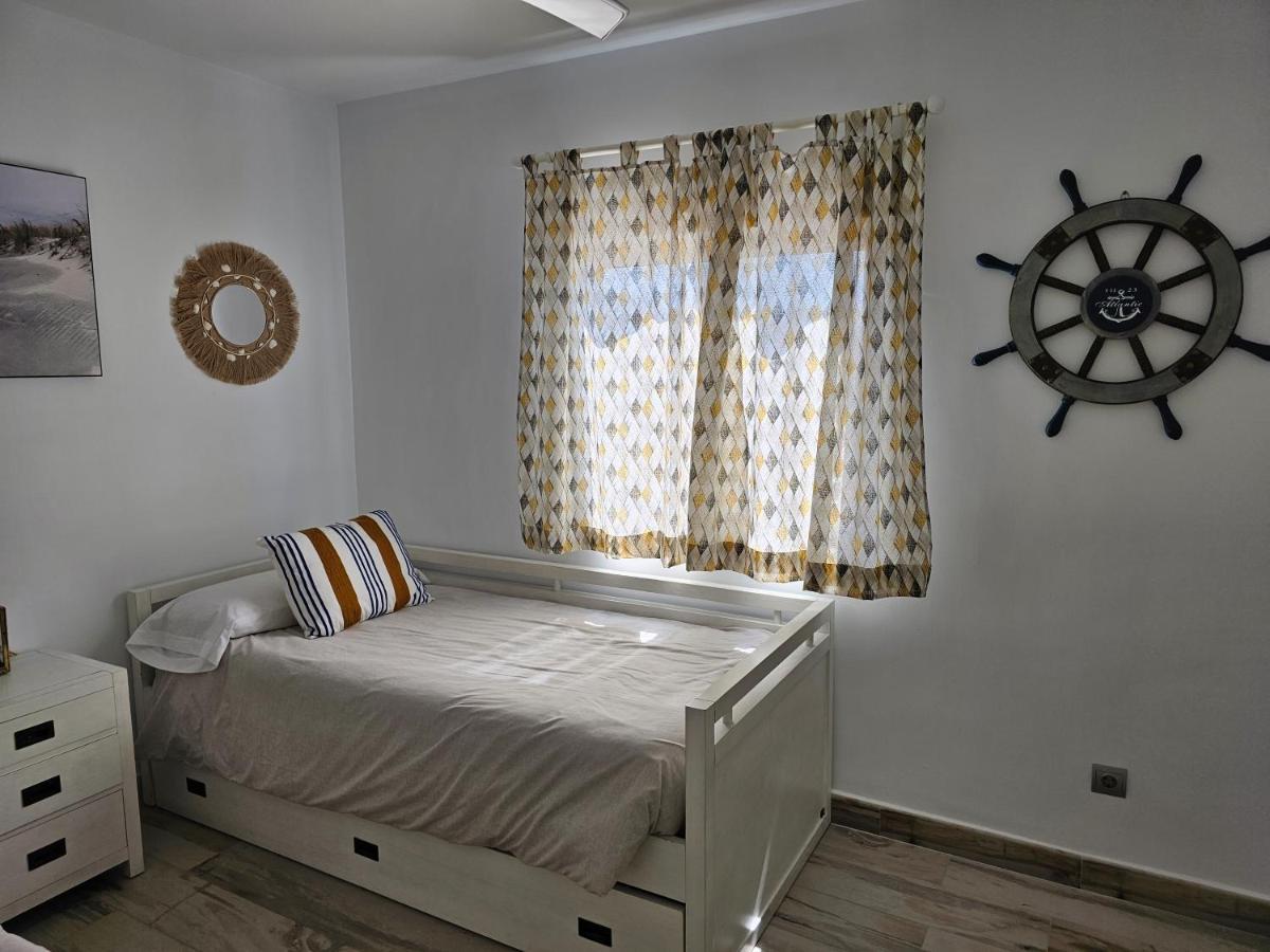 Appartement Moderno piso céntrico frente al mar con gran terraza à Rincón de la Victoria Extérieur photo